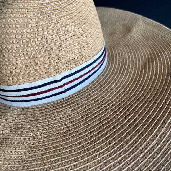 EXPRESS | Tan Floppy Straw Hat - Picture 2 of 6